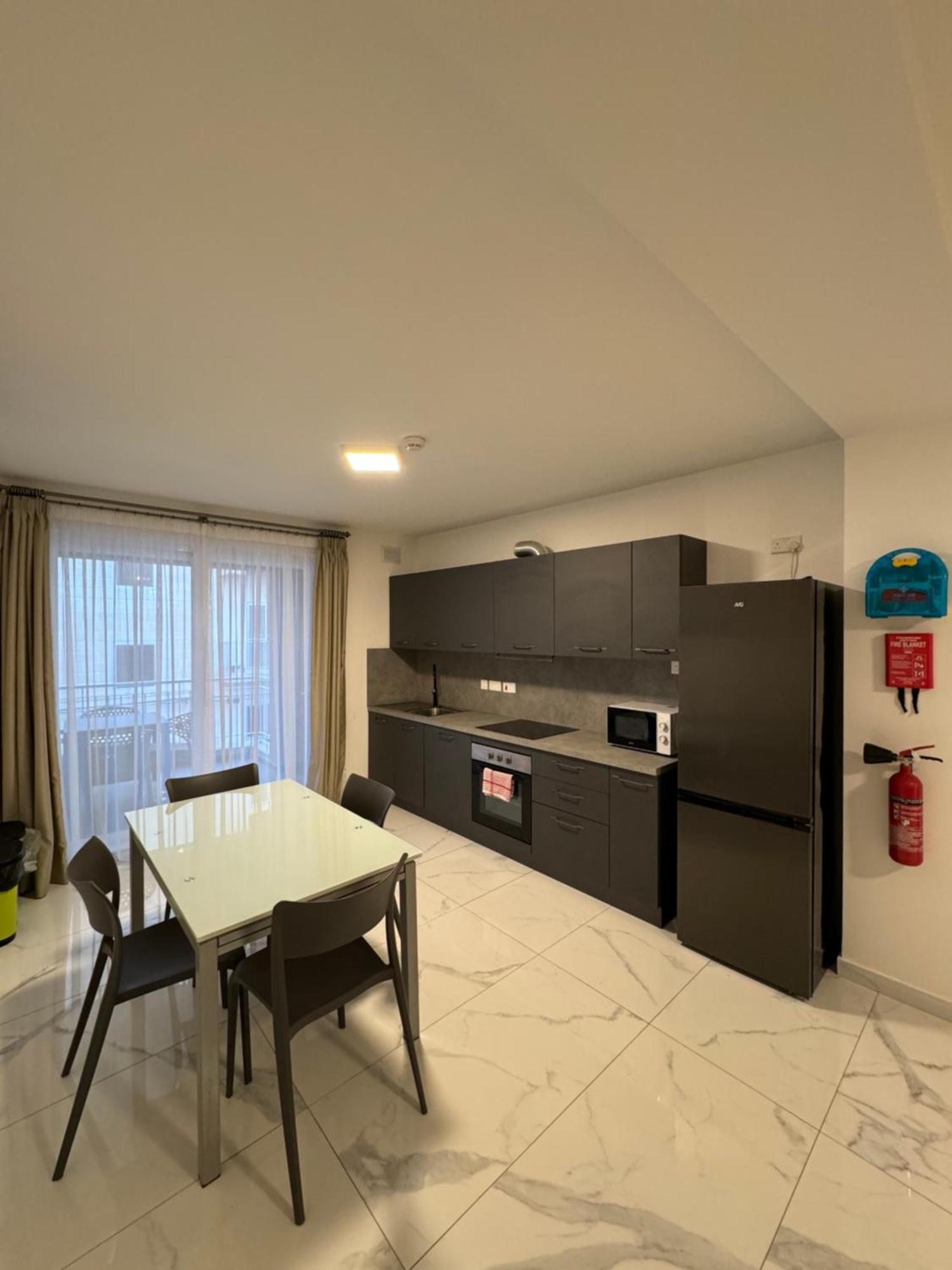 New And Modern Home In Bugibba, Great Location Σεντ Πόλς Μπέι Εξωτερικό φωτογραφία