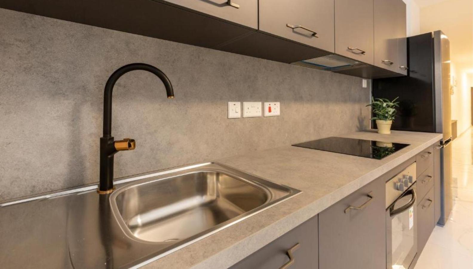 New And Modern Home In Bugibba, Great Location Σεντ Πόλς Μπέι Εξωτερικό φωτογραφία