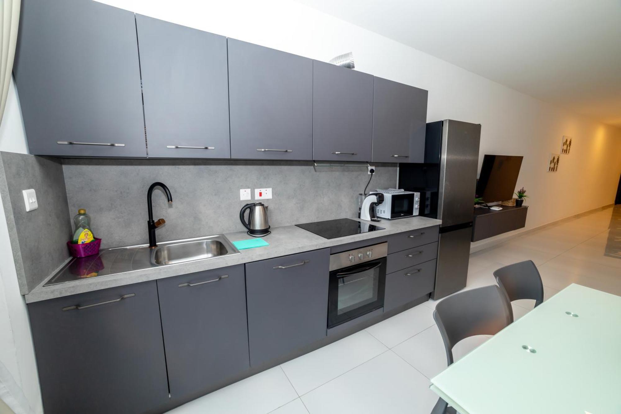 New And Modern Home In Bugibba, Great Location Σεντ Πόλς Μπέι Εξωτερικό φωτογραφία